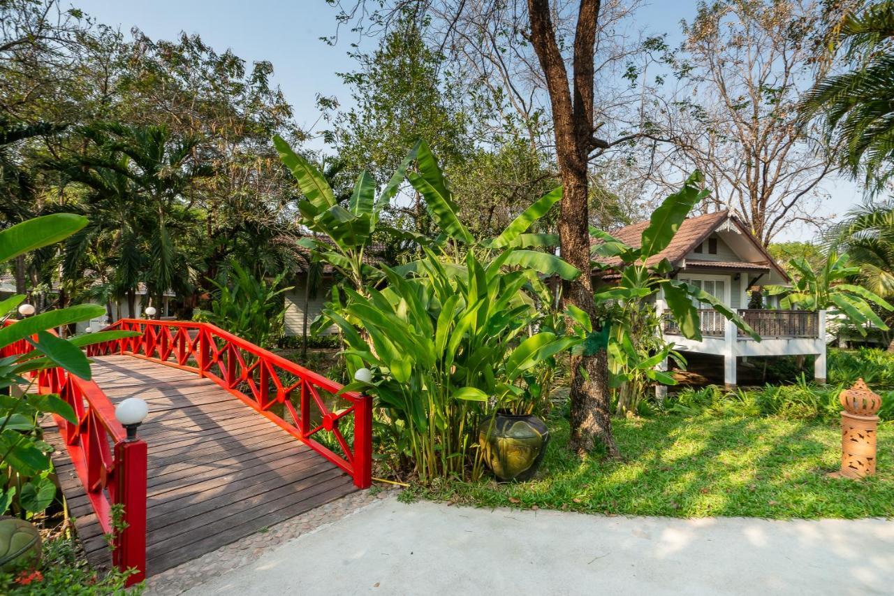 Le Charme Sukhothai Historical Park Exterior photo