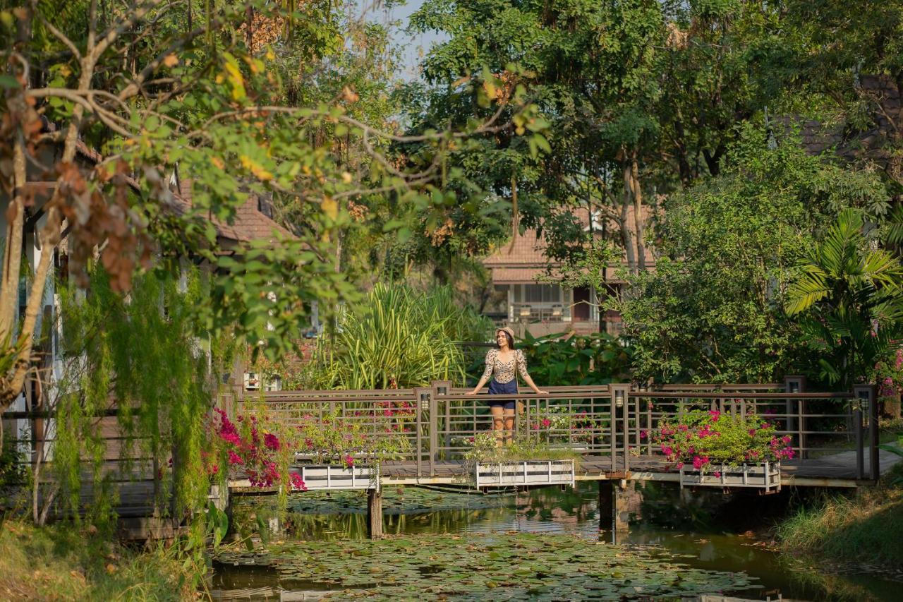 Le Charme Sukhothai Historical Park Exterior photo